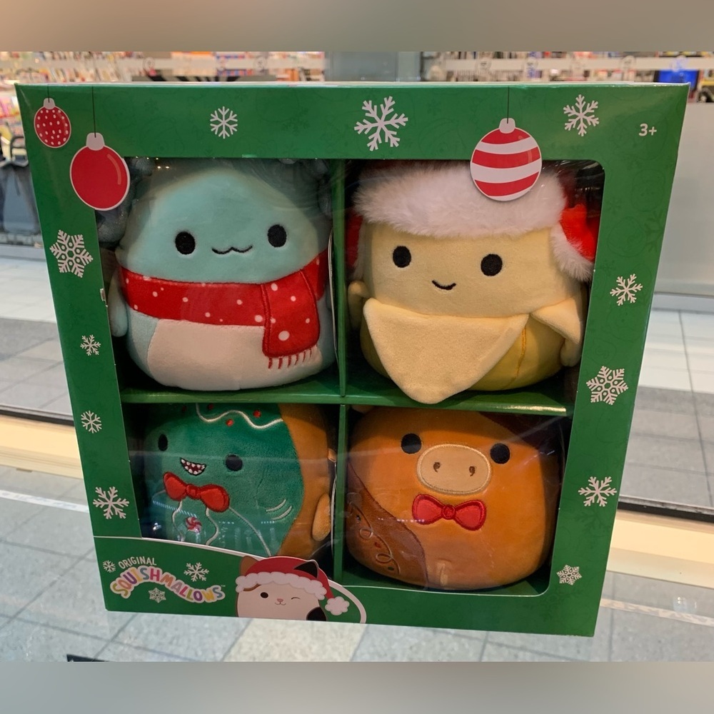 Squishmallows Holiday Plush Set